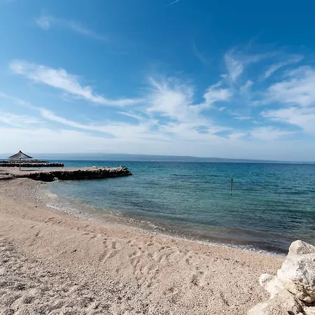 Jerkan 16 By Interhome * Podstrana