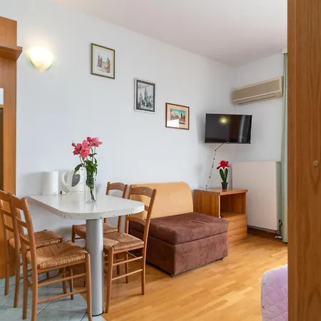 Appartamento Studio 16 By Interhome