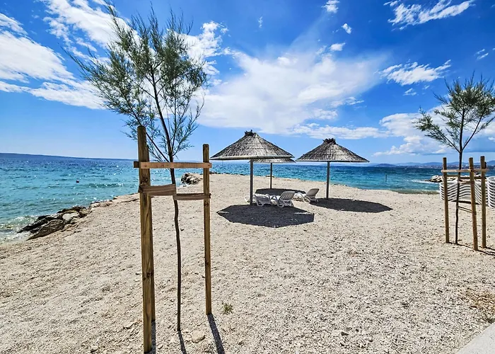 Jerkan 16 By Interhome